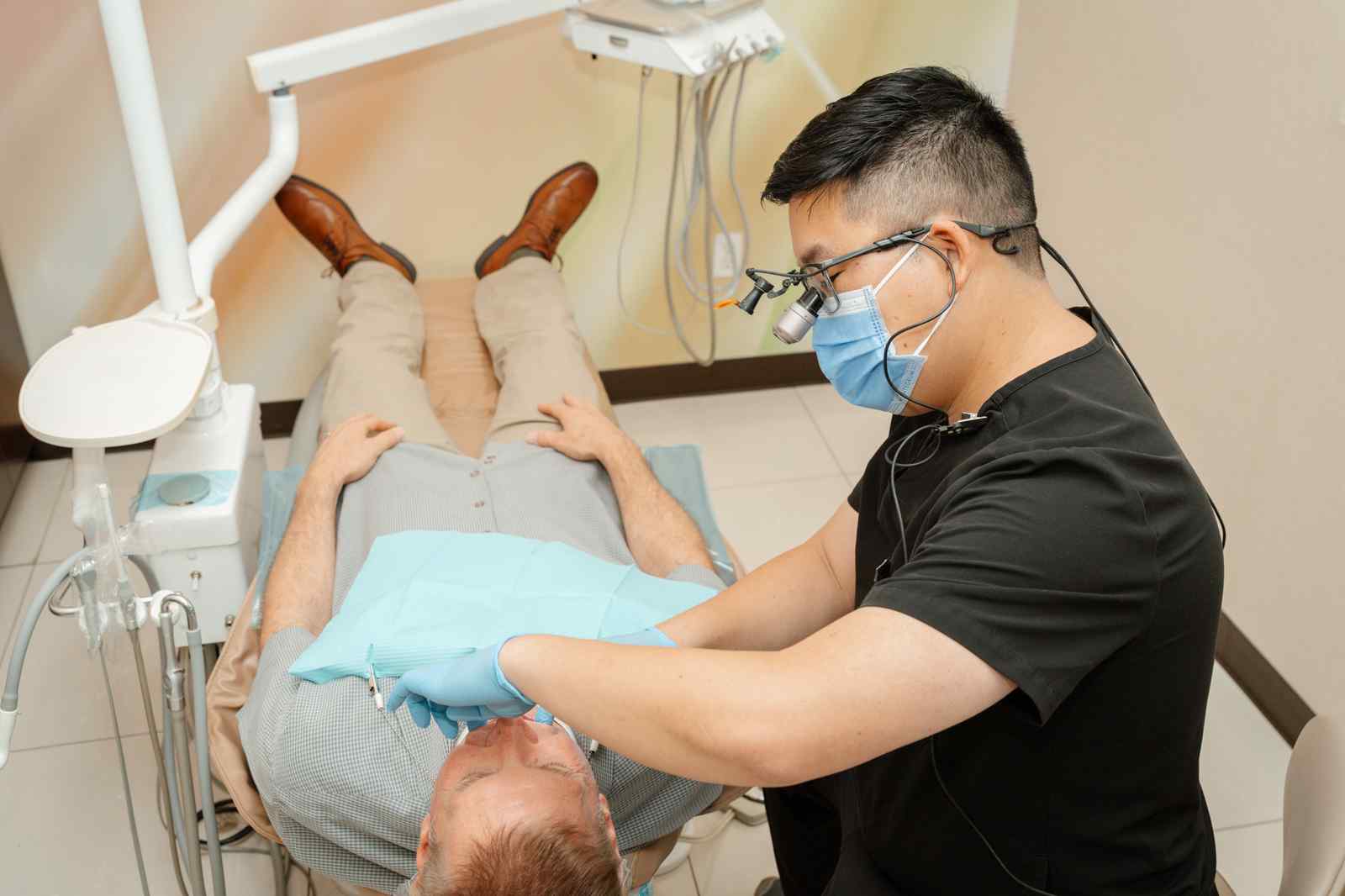 Patient at the In Line Dentistry front desk